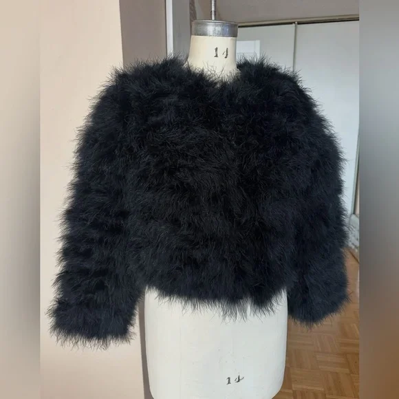 ❌SOLD ON MY INSTAGRAM FOX The Label Black Feather Jacket - Picture 9 of 13